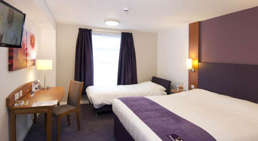 Premier Inn Merthyr Tydfil Exterior photo