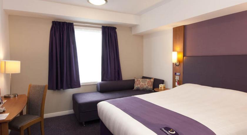 Premier Inn Merthyr Tydfil Exterior photo